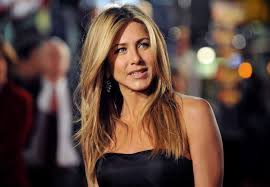 Jennifer joanna aniston is an american actress, producer, and businesswoman. Dzhennifer Eniston Rasskazala Chto Pomoglo Ej Otkazatsya Ot Ukolov Krasoty Puteshestviya 7sisters