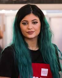 Pin By Stella Polaris On Hairstyles Kylie Jenner Hair Color Hair Blue Hair