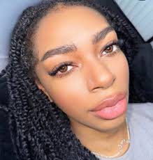 Iso of lash artist in Dublin or Stephenville.