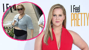 Amy) in manhattan, new york, united states geboren. Richtig Rund Bald Mama Amy Schumer Zeigt Ihren Babybauch Promiflash De