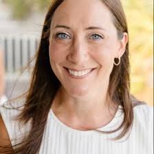 Ashley Regina (aheinnickel12)