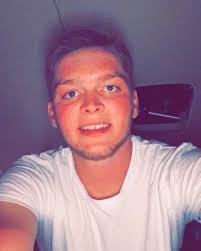 Devan Banks's Instagram, Twitter & Facebook