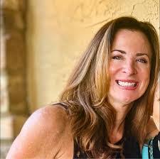 Tina Bailey's Instagram, Twitter & Facebook