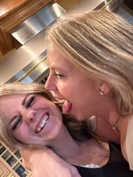 Happy 29th Birthday to my amazing “middle” child Alyssa Mount. So great  seeing you today my forever Valentine! WE LOVE YOU SO MUCH!🥰🥰🥰