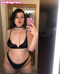 Tori Assins  tori.afterdark  toriassins Гола изтичане OnlyFans снимка 18  - Nudogram v2.1