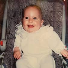 Meet Dr. Maria Munsch, one of our fantastic (and savagely funny, btw) PGY-2  lab residents! Maria is spending this academic year working in the  Orthopaedic Biodynamics Laboratory under the direction of Dr.