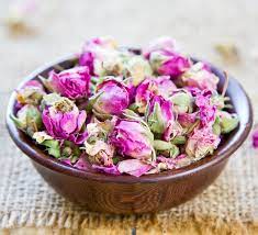 Pot pourri petales de roses. Diy Pot Pourri Maison Recette Et Ingredients La Belle Adresse