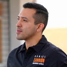 Daniel Carrión