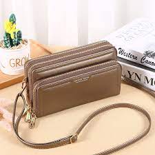 Luar kulit sintetis shape kokoh tebal agak gudang tas kami berada di batam dan toko offline kami berada solo surakarta, bagi anda yang sedang mencari pemasukan tambahan namun. Harga Tas Dompet Wanita Terbaik Mei 2021 Shopee Indonesia