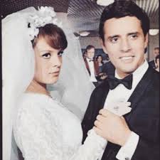 Hülya koçyiğit kaç kez evlendi kaç çocuğu var ve yaşamı. Kazim Koyuncu Hulya Kocyigit Erol Buyukburc 1968 Facebook