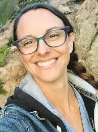 Rachel Ribeiro's Instagram, Twitter & Facebook