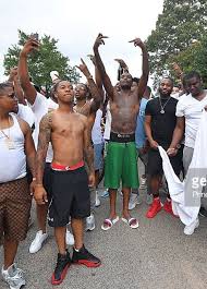 Barefoot Male Celebs of Color — Meek Mill