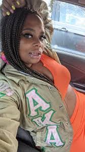 Chasity Deleon's Instagram, Twitter & Facebook