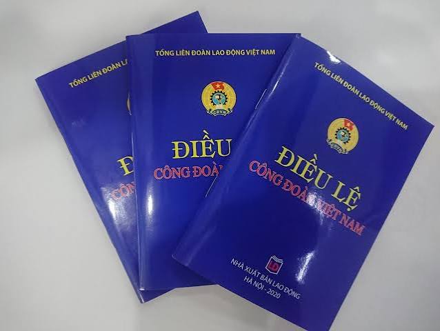 Công đoàn cơ sở Cơ quan Thường trực Hiệp hội Ngân hàng Việt Nam lấy ý kiến đoàn viên về dự thảo Điều lệ Công đoàn Việt Nam