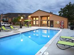 Apartments In Denver Colorado Photo Gallery The Park At Canyon Ridge Apartments Apartment Apartments For Rent Colorado