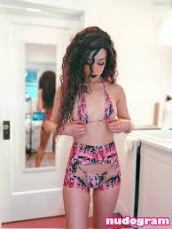 Queen Tofu  Tofu games  queenarina  tofu_games Nude Leaks OnlyFans Photo  90 - v2.1 | dvir.ru