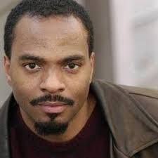 Darryl Lamont's Instagram, Twitter & Facebook