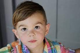 Toni Schram's Instagram, Twitter & Facebook