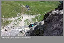 Die sajathütte ist ein privates schutzhaus in der venedigergruppe. Klettersteig Rote Saule Venedigergruppe Osttirol Alpenverein