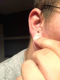Claire S Earring Swallowed By My Ear Piercingadvice
