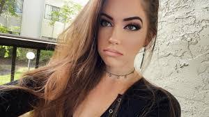 Mallory Daniel's Instagram, Twitter & Facebook