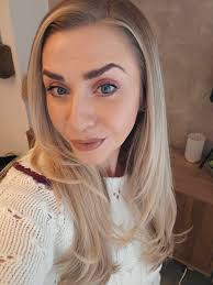 Absolutely loving Oriflame new sunglasses 🕶 🌞 They are absolutely  gorgeous 😍 My customer group were i post demos and lots of incredible  offers is 👄Always Beautiful By Shelly👄