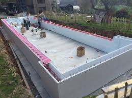 Construction Has Begun On A New Build Outdoor Pool The Pool Is And Inifity Edge Pool And I Pool Construction Infinity Pool Backyard Swimming Pool Construction