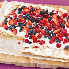 beeren baiser kuchen rezept essen und trinken