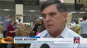 Southeastern Food Bank prepares Thanksgiving dinner for up to 1,200 families
