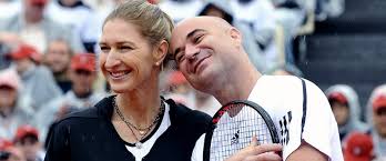 Her titles include 7 wimbledon victories, 6 victories at roland garros, 5 in the us open, 4 at the australian open and 5 wta tour. Maren Zimmermann