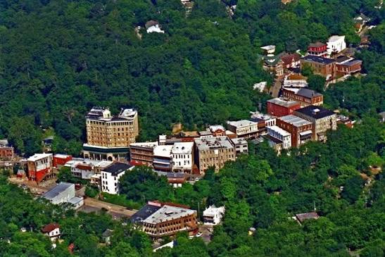 Steep & Surprising: Eureka Springs, AR