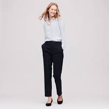 Contoh kemeja seragam kantor dalam aneka bahan kain. 10 Rekomendasi Kemeja Wanita Terbaik Untuk Ke Kantor Terbaru Tahun 2020 Mybest