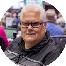 Chris Podratz (@onthebitracing)