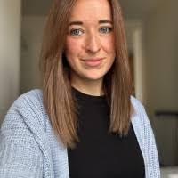 Christina Molitor's Instagram, Twitter & Facebook