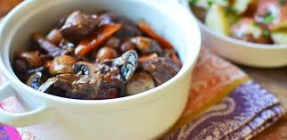 Julia Child S Boeuf Bourguignon Recipe Recipes Julia Child Recipes Boeuf Bourguignon