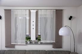 Unkomplizierte fensterdekoration mit kurzen gardinen erstellen. Moderne Schiebegardinen Gardinen Wohnzimmer Modern Vorhange Modern Gardinen Modern