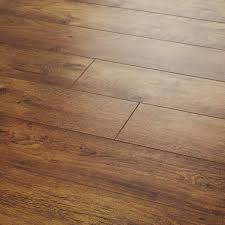 Right Groove Antique Oak Laminate Flooring Carpetright Flooring Oak Laminate Wide Plank Laminate Flooring