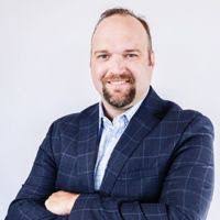 Mario Cedano's Instagram, Twitter & Facebook