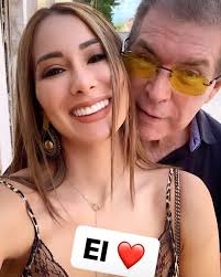 LE506 l ¡800 mil colones de pensión para Elena Correa! Según informó La  Teja, el monto de la pensión de Elena Correa, por mutuo acuerdo entre las  partes, se estableció en 800