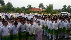 Semoga terus dilimpahi dengan rezeki melimpah ruah. Artikel Samt Sultan Hisamuddin