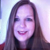 Donna Dooley's Instagram, Twitter & Facebook