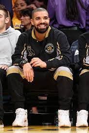 Drake Tops Spotify S Most Streamed Artists List For 2015 What Does It Mean Aubrey Drake Drake Graham Drake Photos