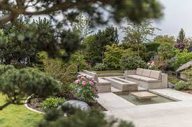 Bauunternehmen und bauhandwerk, bergwerke und tagebau, gartenbau und landschaftsbau, landwirtschaft. Ein Monument Im Garten Weiland Grunbau Garten Und Landschaftsbau Aus Mannheim