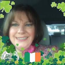 What are recipes for chocolate peanut butter and mint chip ice cream?