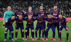 With approximately 162,000 members it is the second largest sports club in the world. Fc Barcelona Pressures The Heavyweights To Leave