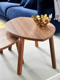 Appréciez ce lot de 3 tables de salon gigognes qui associe à ravir un bois clair élégant à un métal noir chic et tendance. Stockholm Tables Gigognes Lot De 2 Plaque Noyer Ikea