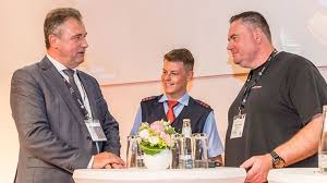 Wir wissen, wo du wohnst. Plotzlich Lokfuhrer Folge 6 Andre Auf Der Innotrans