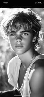 Hoping to be consistent with sketching like this. Self portrait.