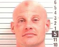 BCSO: Wig-wearing robber nabbed // VIDEO