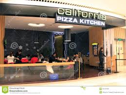 Choose between the mexicali, the super bowl, the poke bowl and many more as well as mixing your own bowl. Fiestund California Kitchen